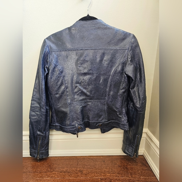 Danier Jacket - Picture 2 of 10